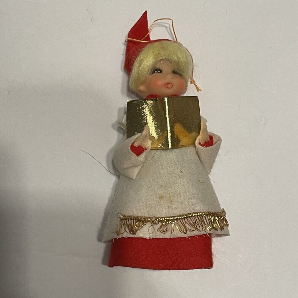 3- VINTAGE CHRISTMAS Ornaments PIXIE ELF KNEE HUGGERS Choir Rubber Face Japan - Picture 4 of 11